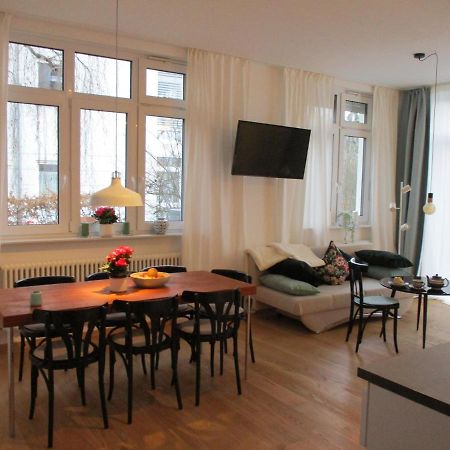 Apartment Am Apfelbaum รอยท์ลิงเงน ภายนอก รูปภาพ
